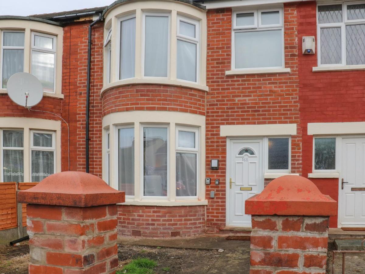 Park Road Villa Blackpool Exterior photo